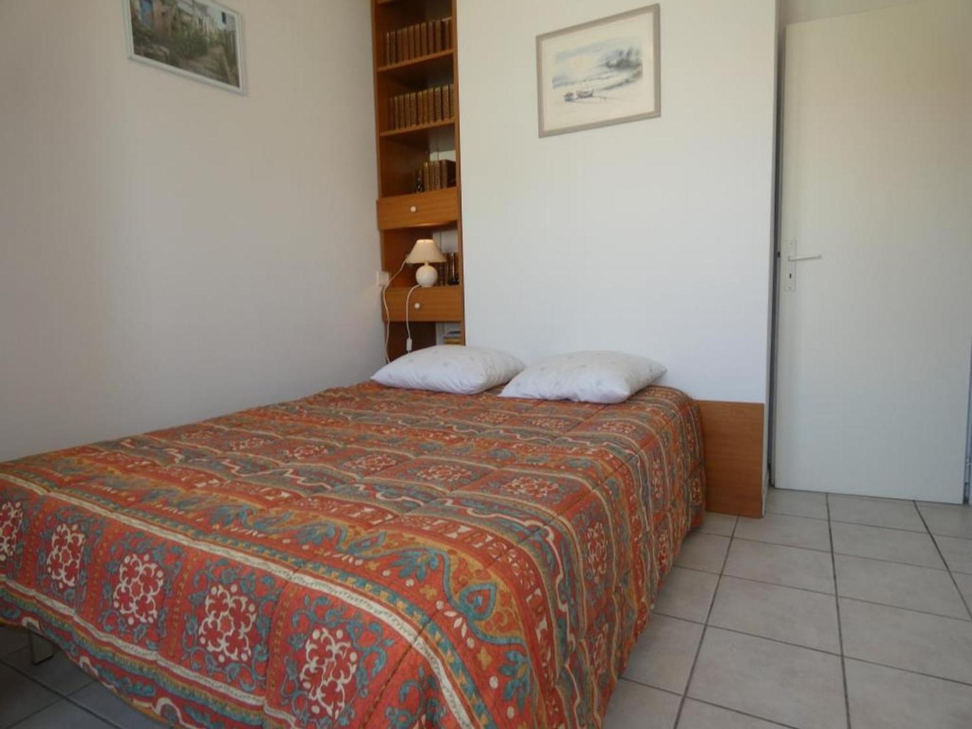 Maison Lumineuse Avec Jardin Pres De La - 2 Chambres, Animaux Acceptes, Wifi, Parking - Fr-1-540-286 *