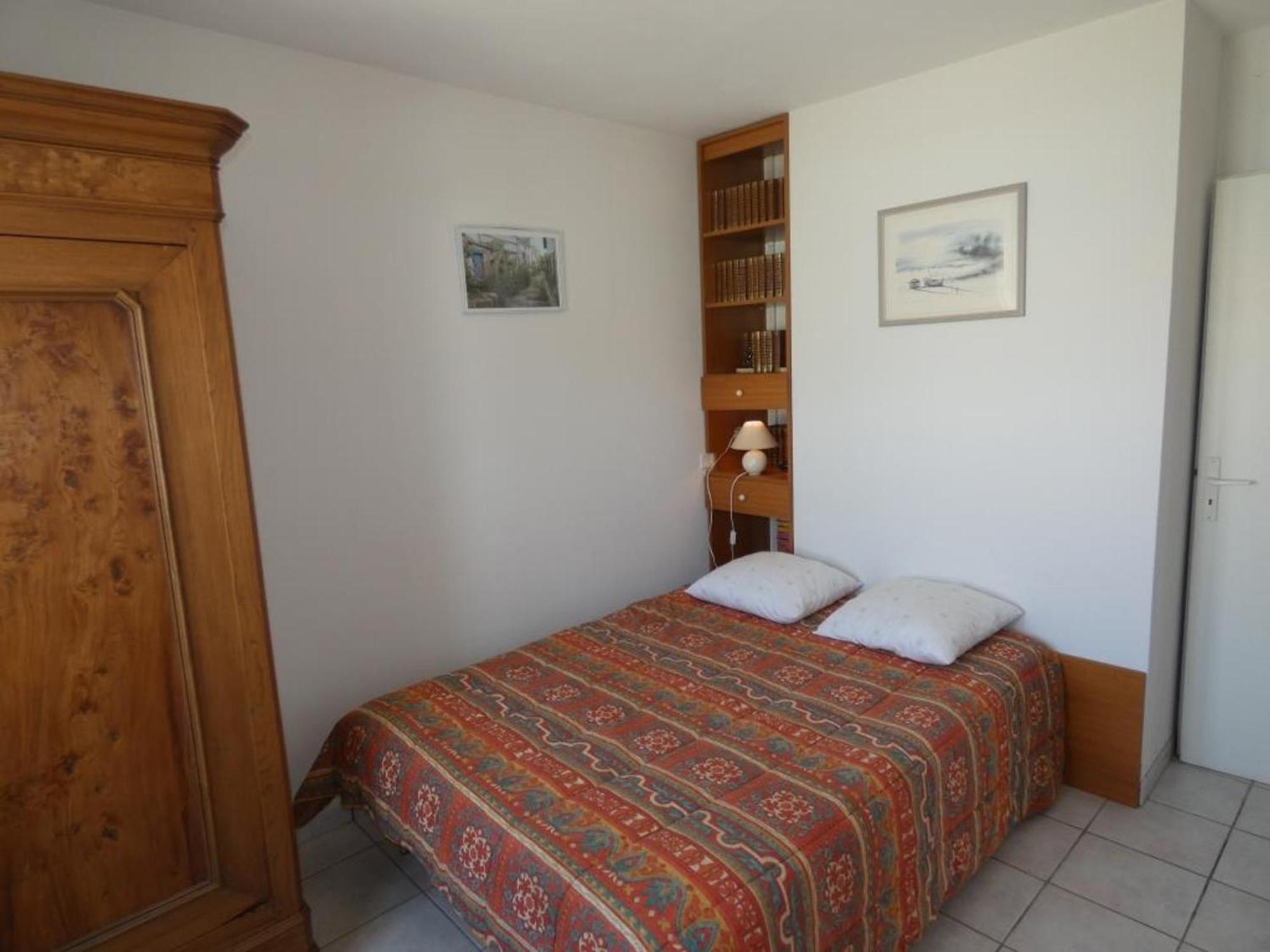 Maison Lumineuse Avec Jardin Pres De La - 2 Chambres, Animaux Acceptes, Wifi, Parking - Fr-1-540-286