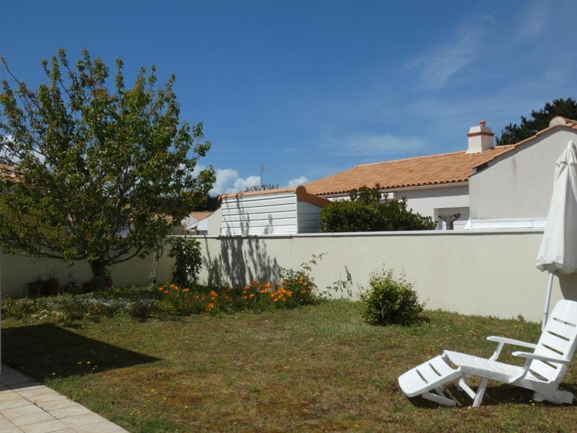 Maison Lumineuse Avec Jardin Pres De La - 2 Chambres, Animaux Acceptes, Wifi, Parking - Fr-1-540-286 *