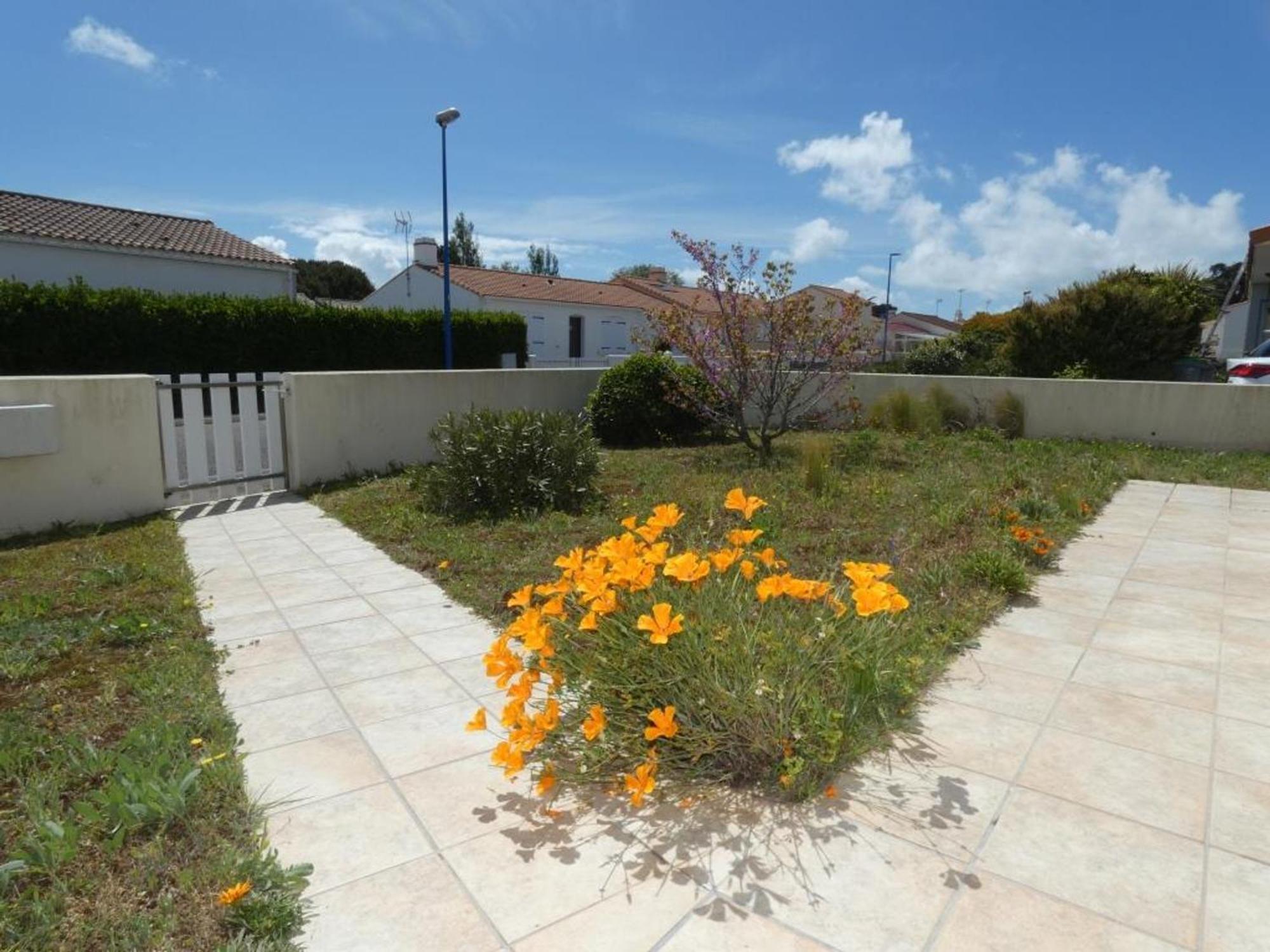 Maison Lumineuse Avec Jardin Pres De La - 2 Chambres, Animaux Acceptes, Wifi, Parking - Fr-1-540-286 Holiday home