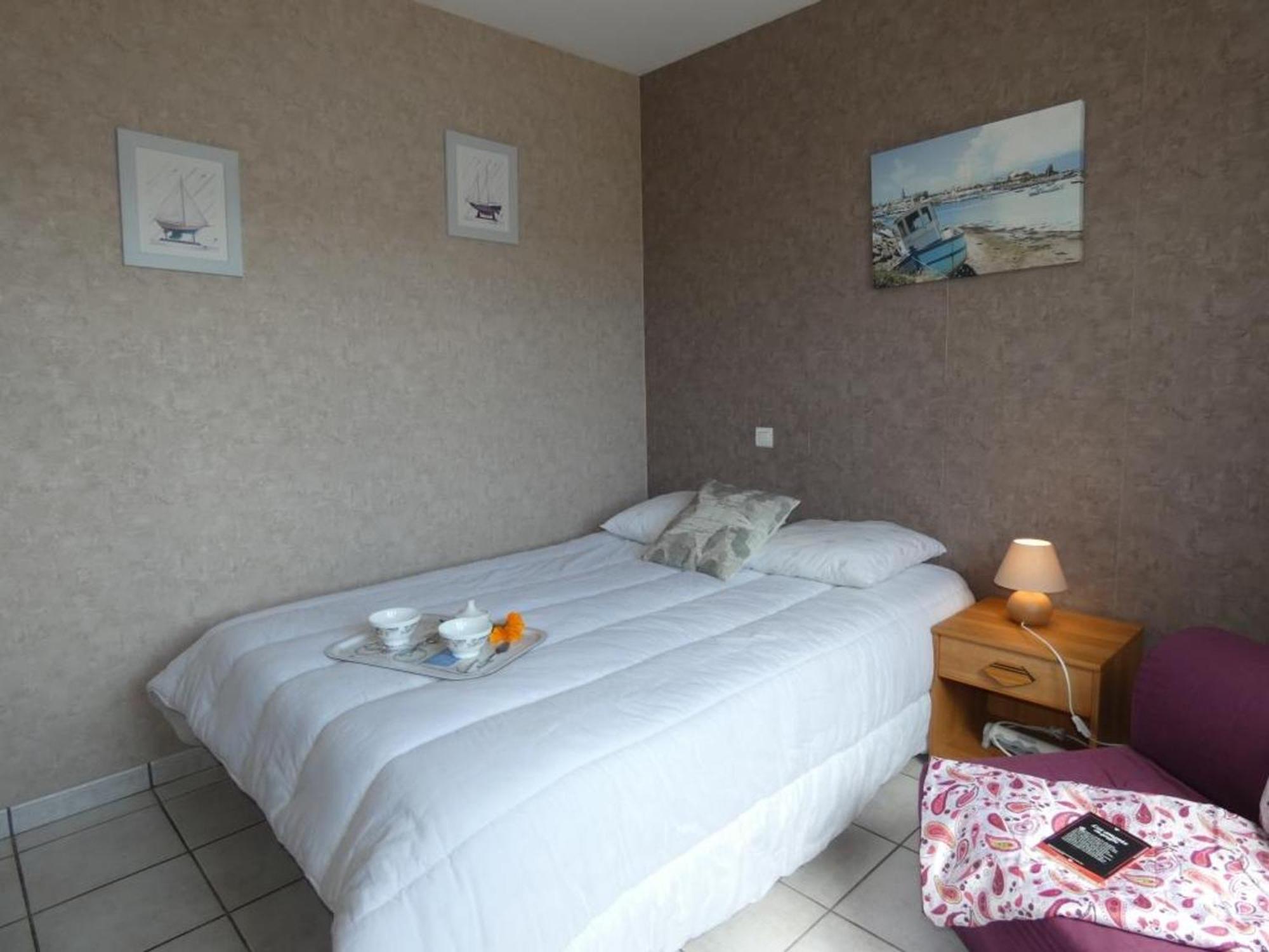 Maison Lumineuse Avec Jardin Pres De La - 2 Chambres, Animaux Acceptes, Wifi, Parking - Fr-1-540-286 Holiday home *